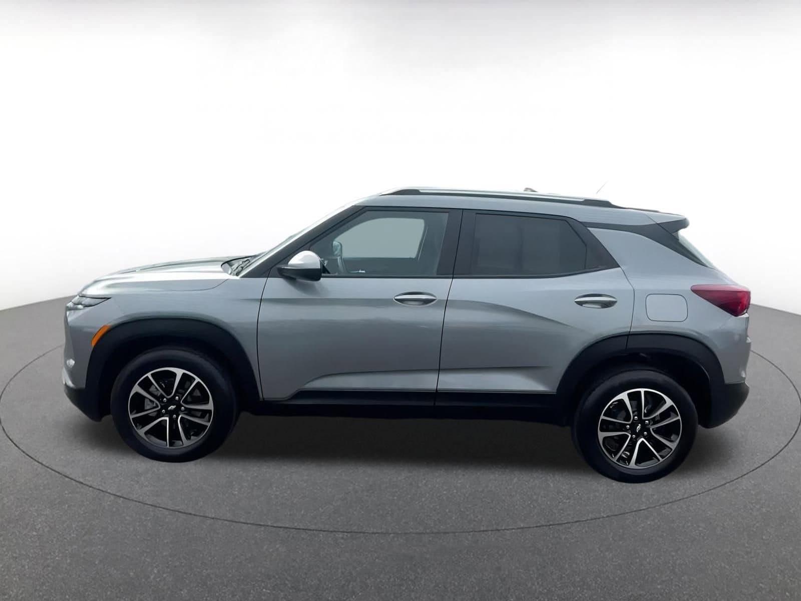 Thumbnail: 2025 Chevrolet TrailBlazer - 9