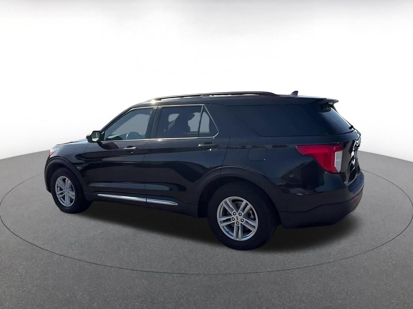 Thumbnail: 2024 Ford Explorer - 10