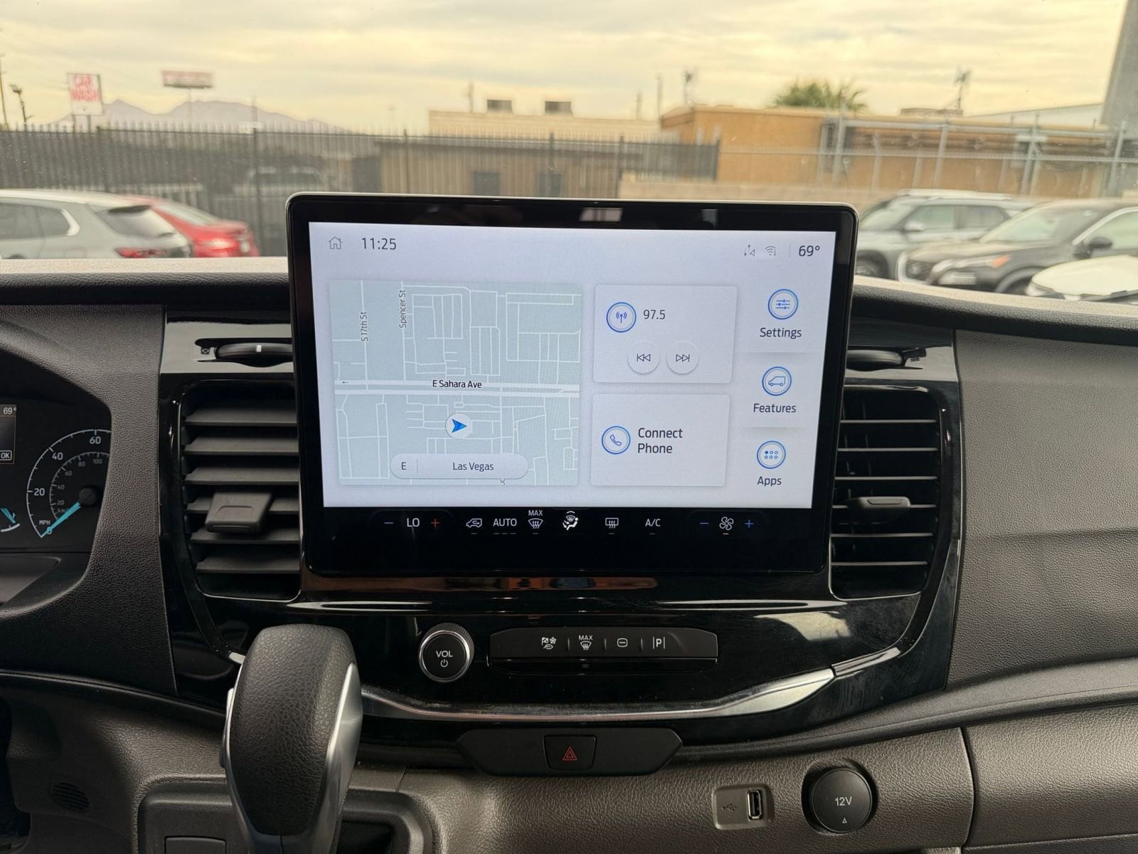 Thumbnail: 2024 Ford Econoline - 18