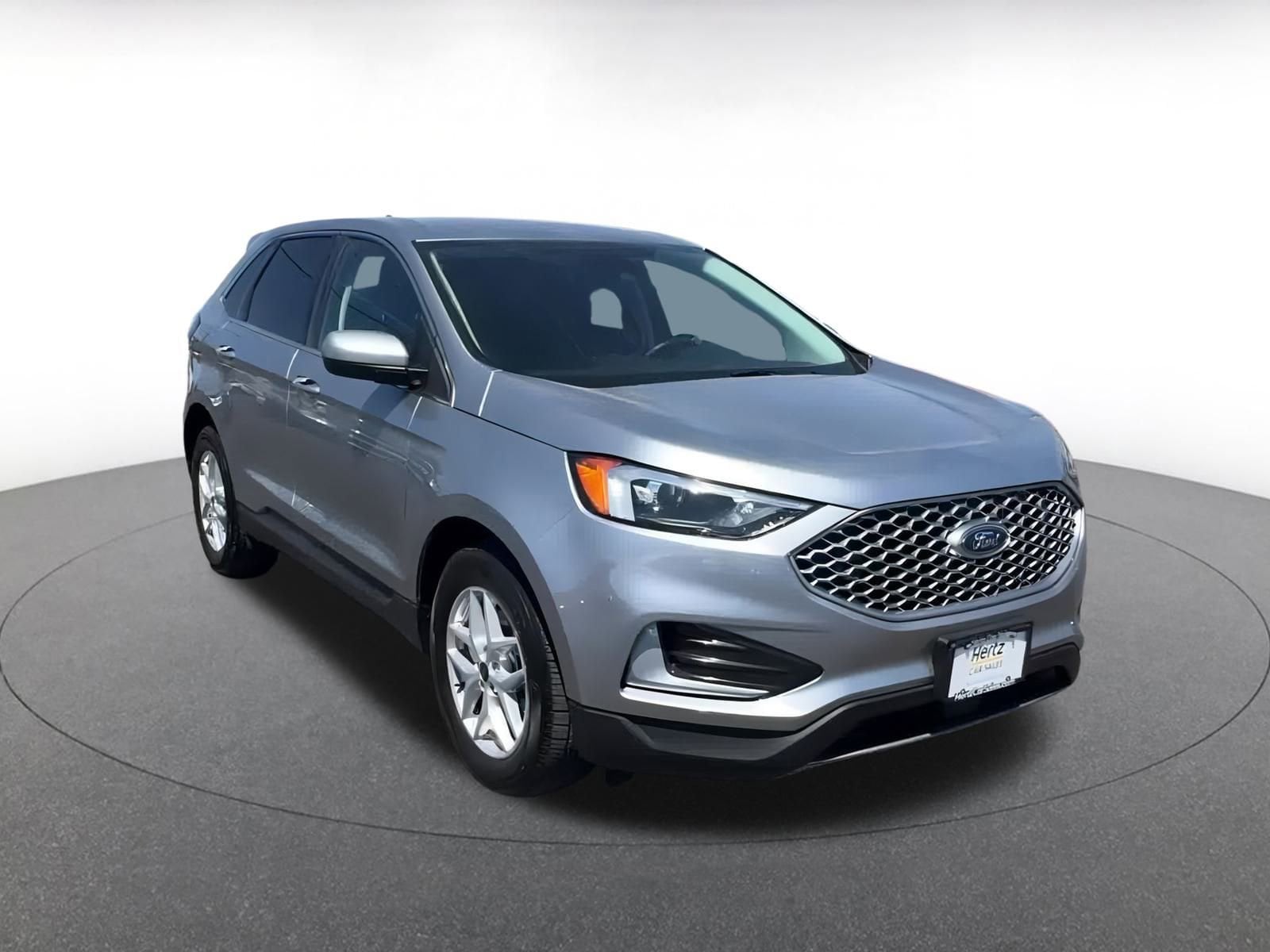 Thumbnail: 2024 Ford Edge - 3
