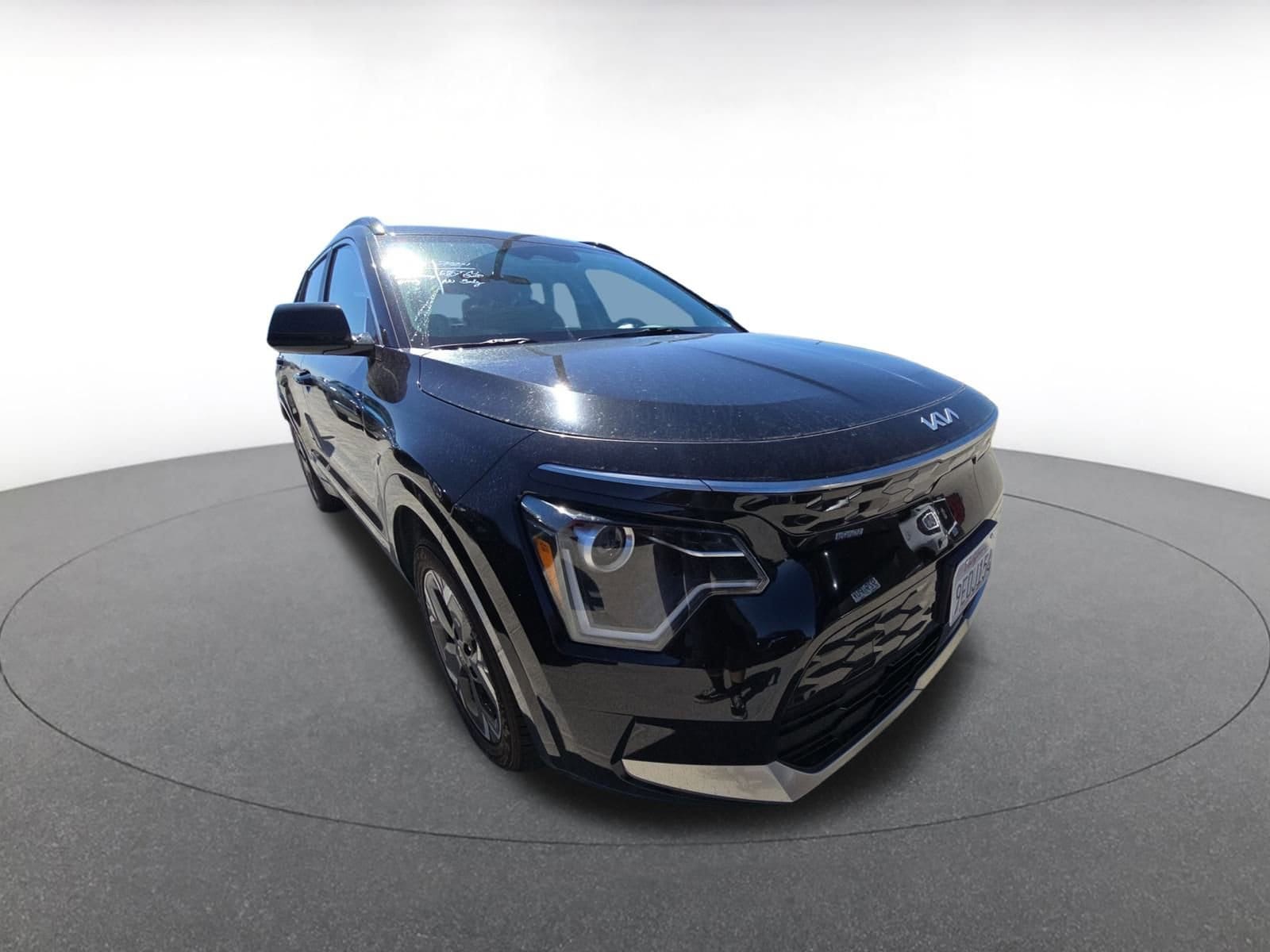 Thumbnail: 2023 Kia Niro - 1