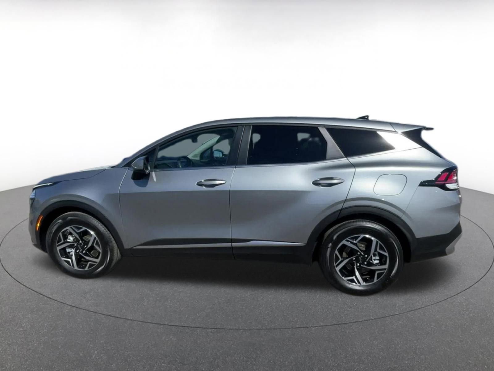 Thumbnail: 2025 Kia Sportage - 9