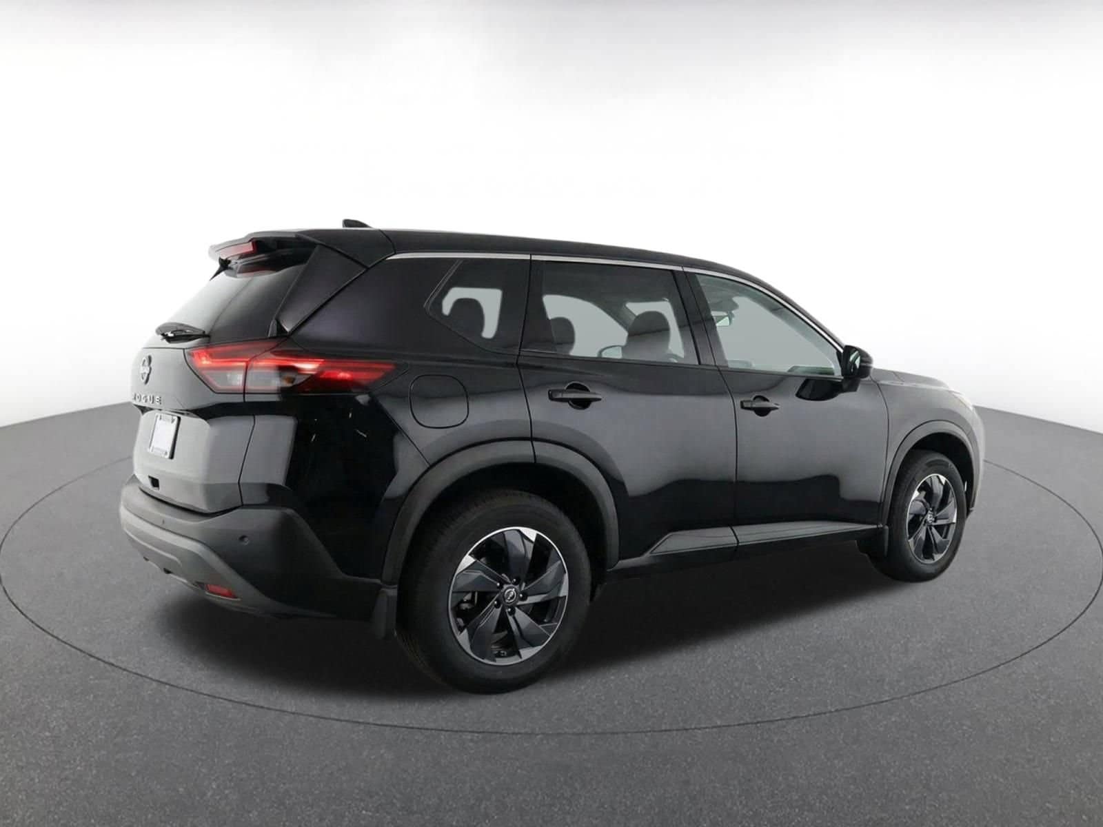 Thumbnail: 2025 Nissan Rogue - 18