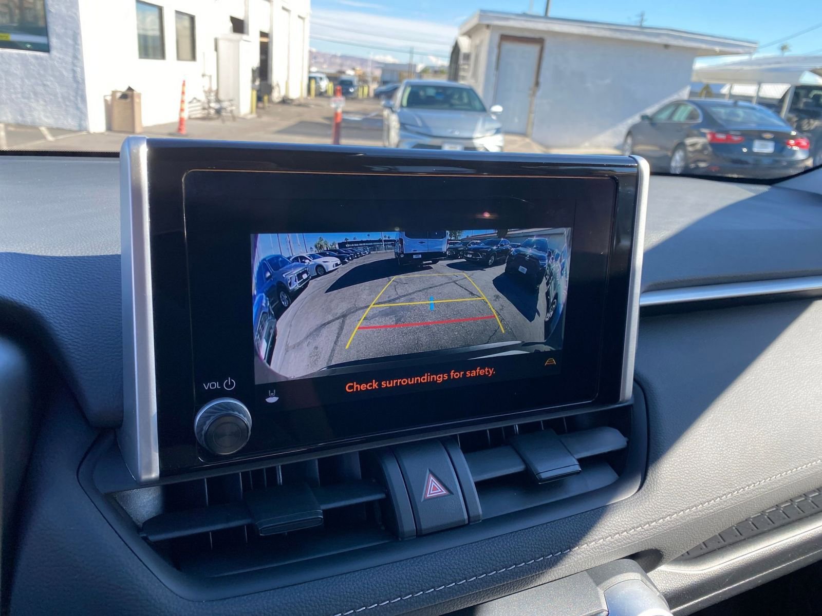 Thumbnail: 2025 Toyota RAV4 - 17