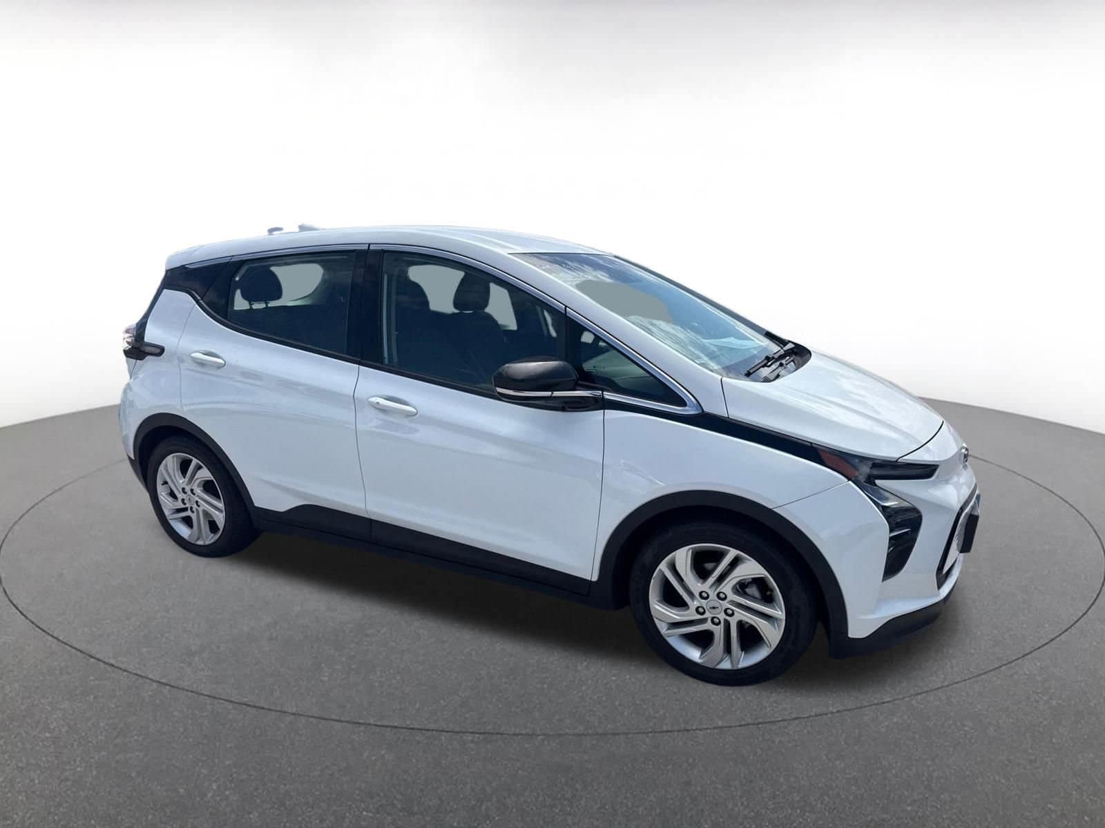 Thumbnail: 2023 Chevrolet Bolt EV - 1