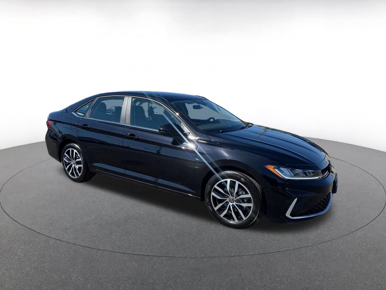 Thumbnail: 2025 Volkswagen Jetta - 1