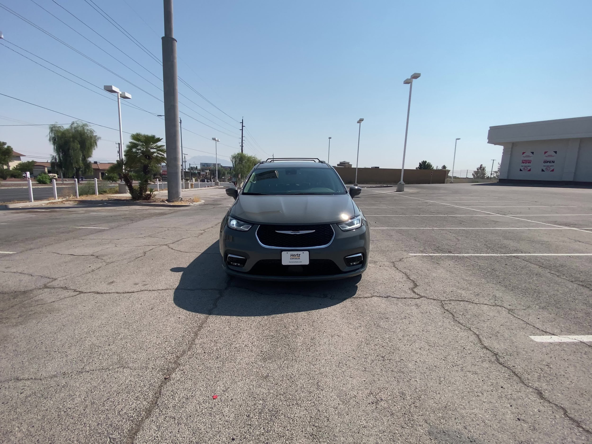 2022 Chrysler Pacifica Touring L 8