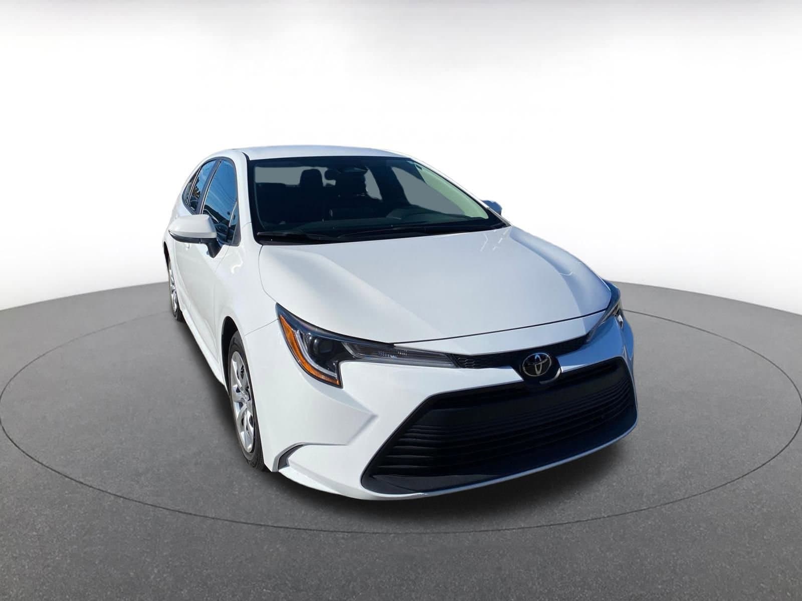 Thumbnail: 2025 Toyota Corolla - 1