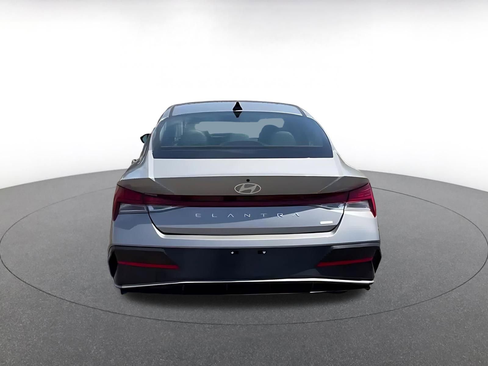Thumbnail: 2025 Hyundai Elantra - 12