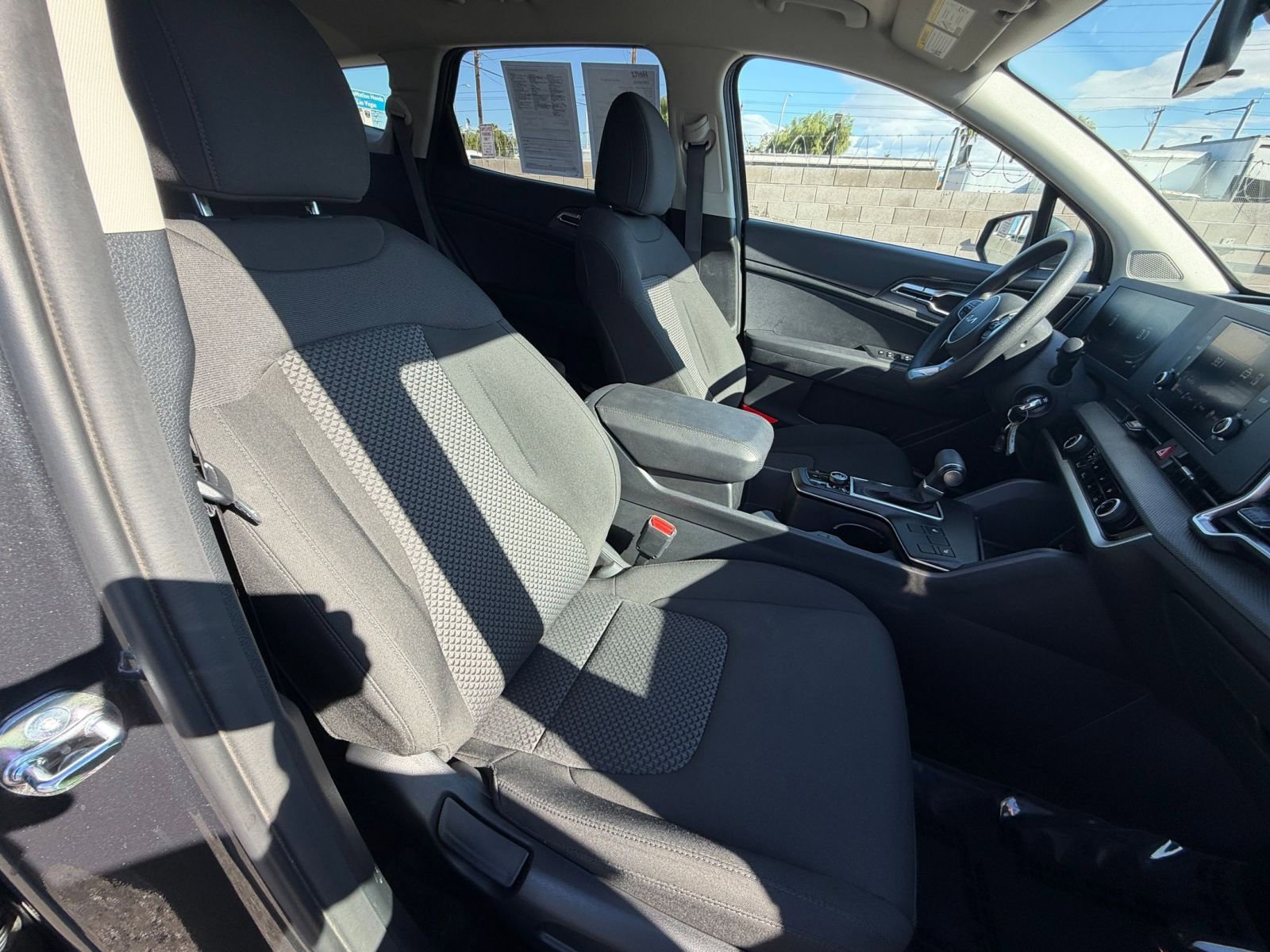 Thumbnail: 2025 Kia Sportage - 35