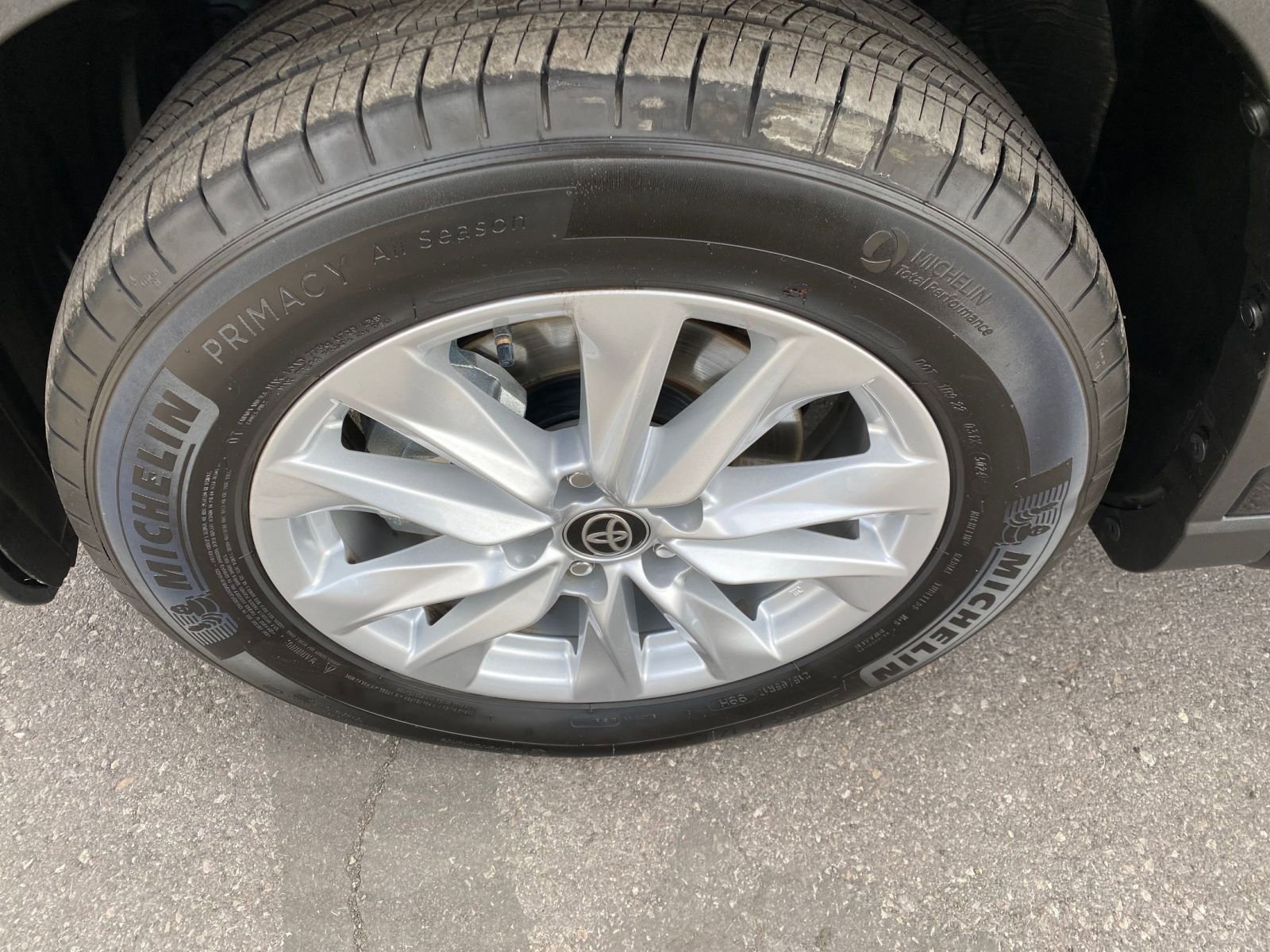 Thumbnail: 2025 Toyota Corolla Cross - 29