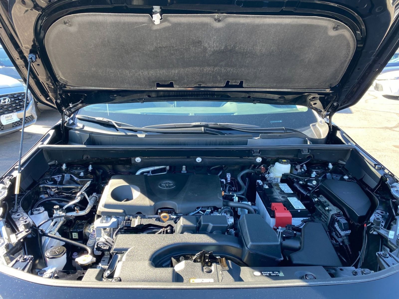 Thumbnail: 2025 Toyota RAV4 - 32