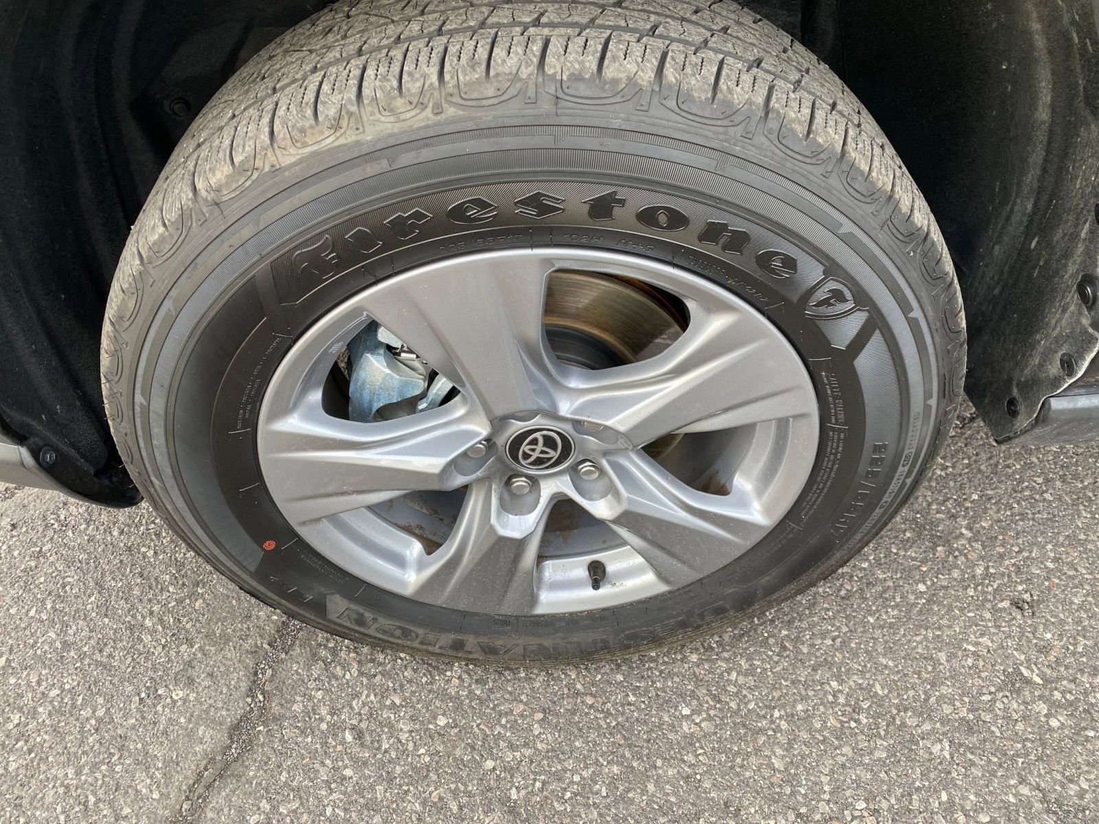 Thumbnail: 2025 Toyota RAV4 - 30