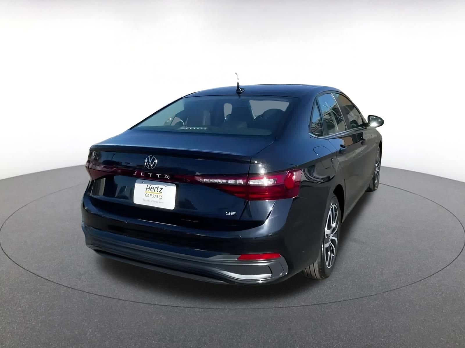 Thumbnail: 2025 Volkswagen Jetta - 14