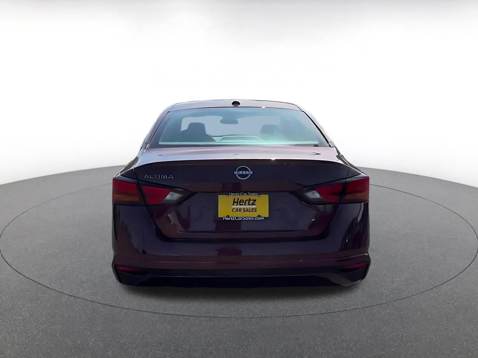Thumbnail: 2025 Nissan Altima - 10