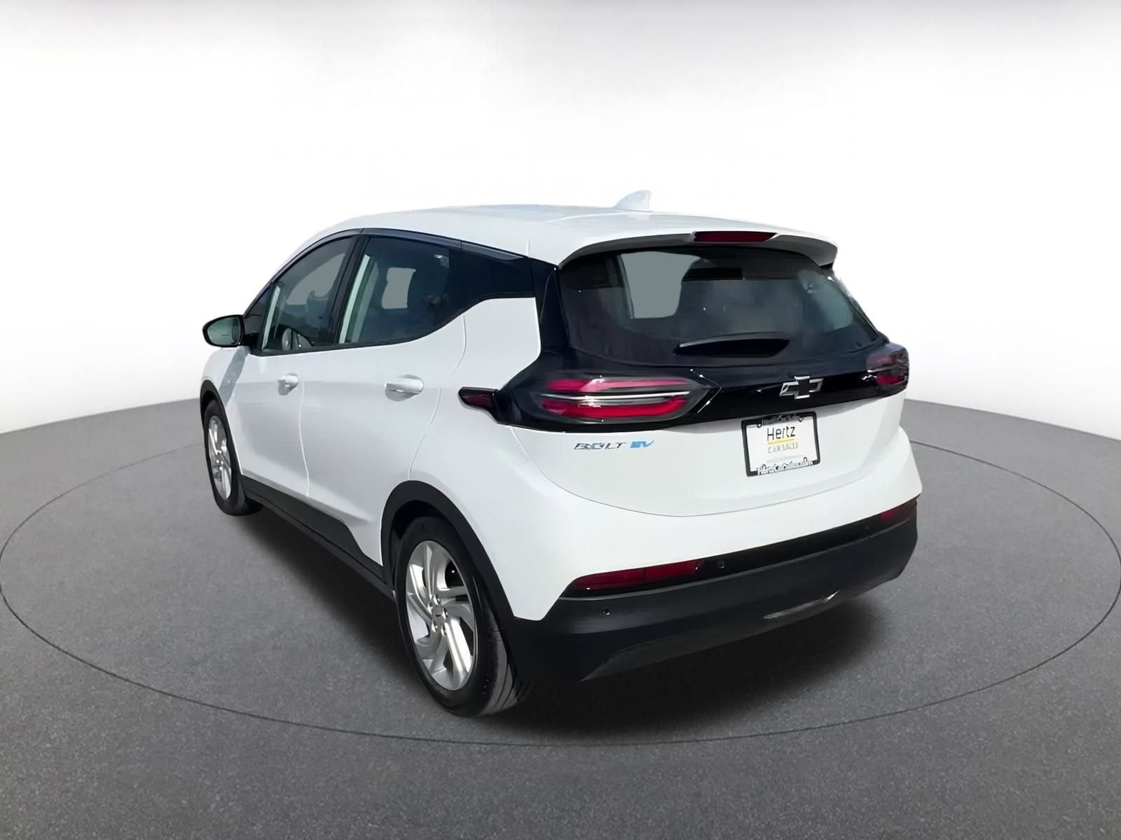 Thumbnail: 2023 Chevrolet Bolt EV - 11