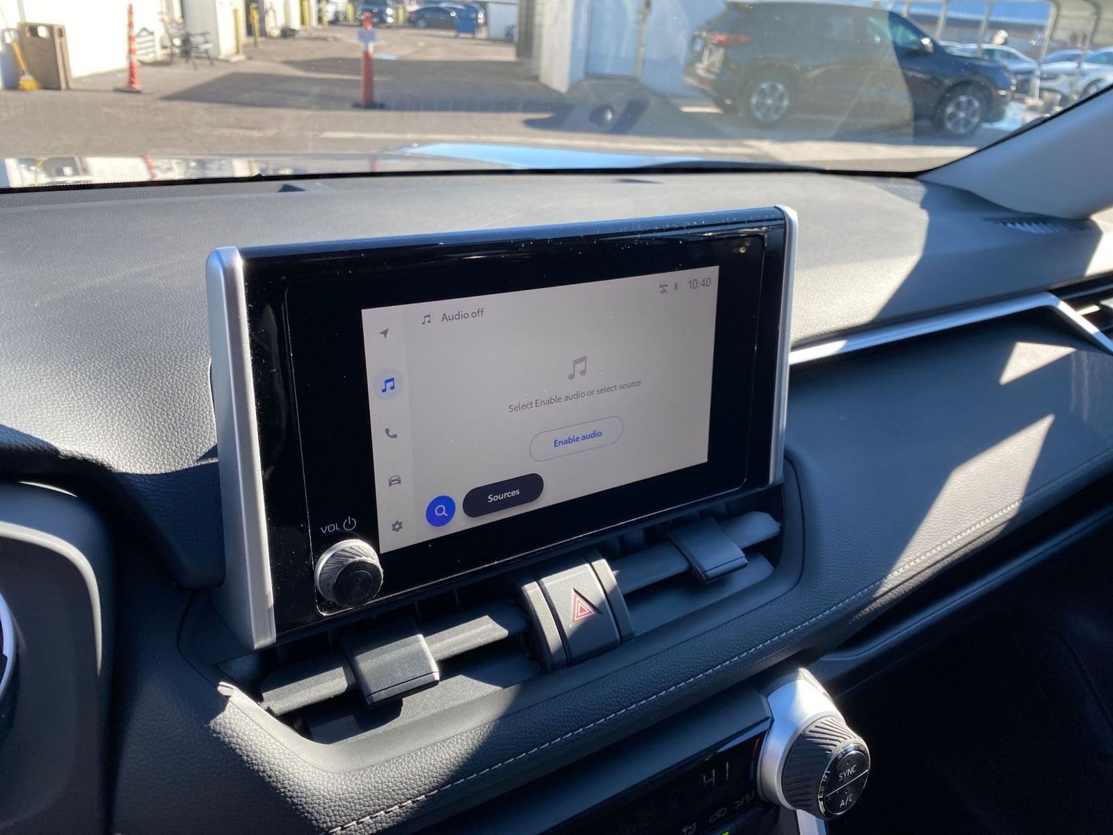 Thumbnail: 2025 Toyota RAV4 - 21