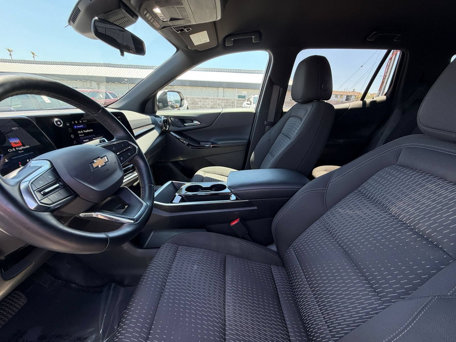 Thumbnail: 2025 Chevrolet Equinox - 27