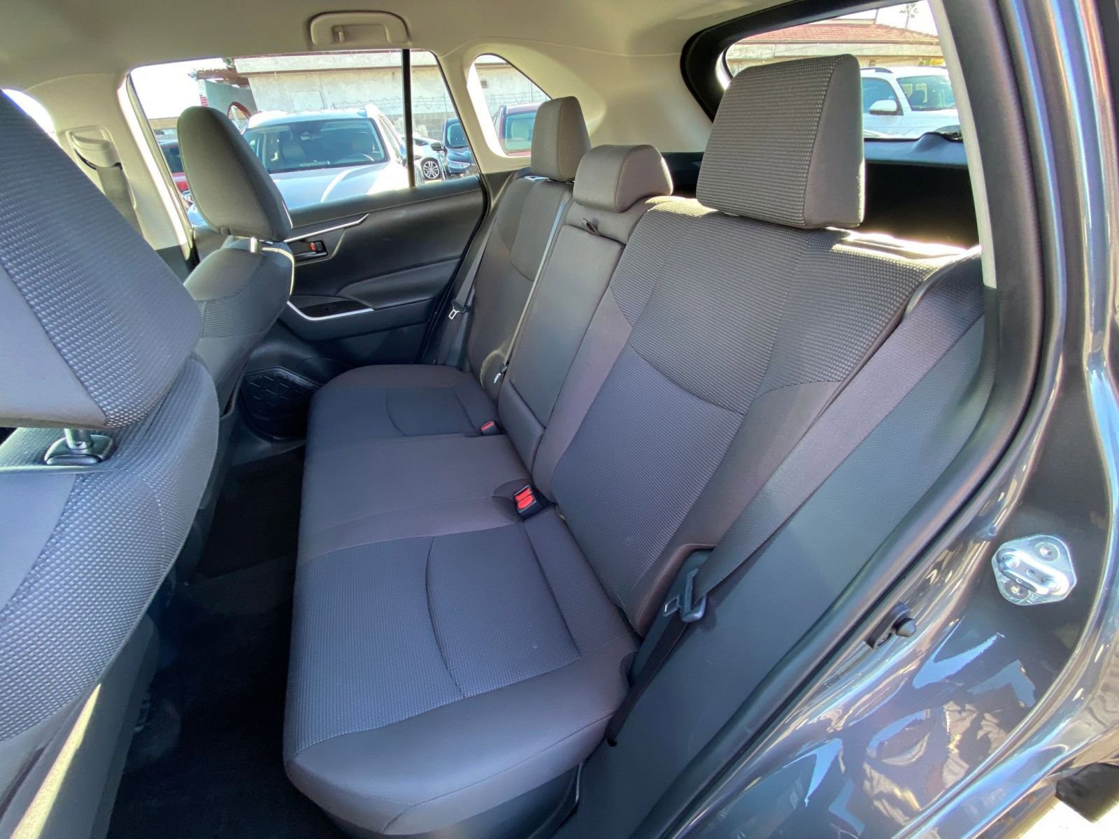 Thumbnail: 2025 Toyota RAV4 - 25