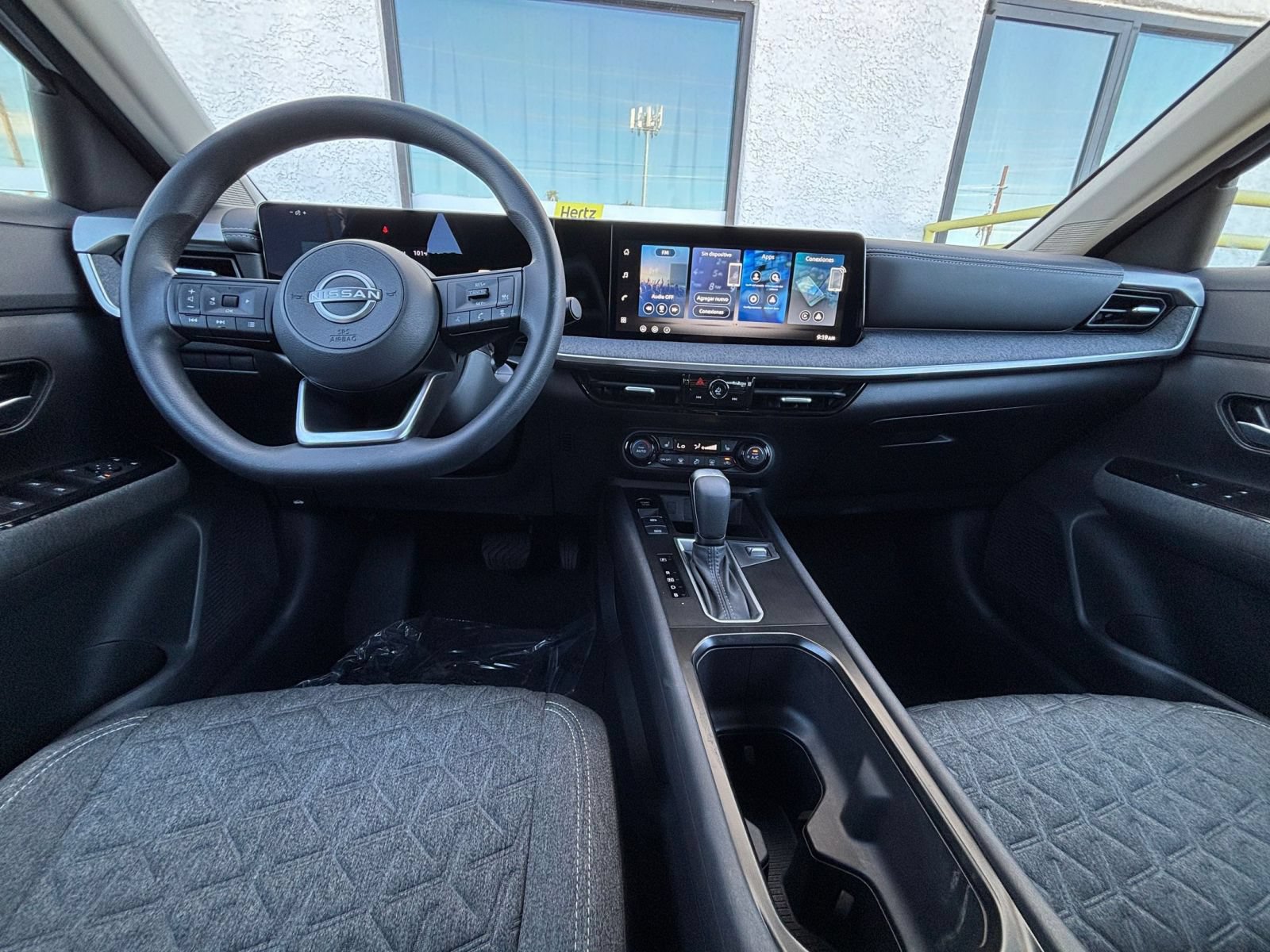 Thumbnail: 2026 Nissan Kicks - 31