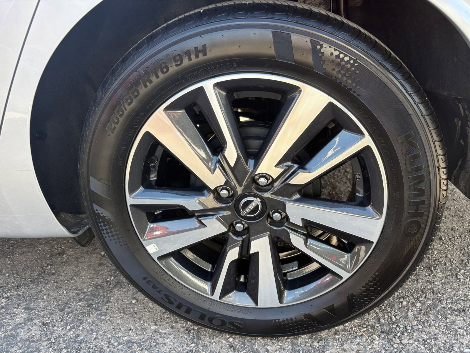 Thumbnail: 2025 Nissan Versa - 29