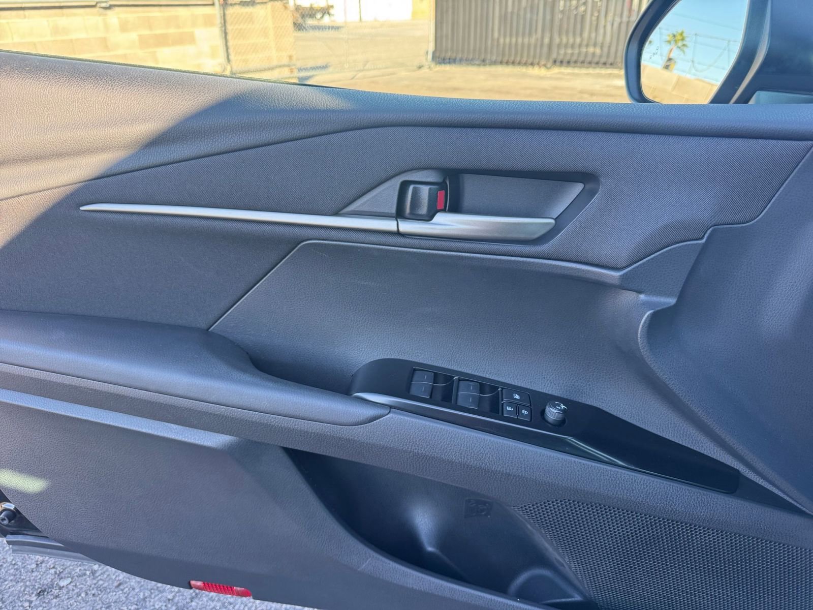 Thumbnail: 2025 Toyota Camry - 20