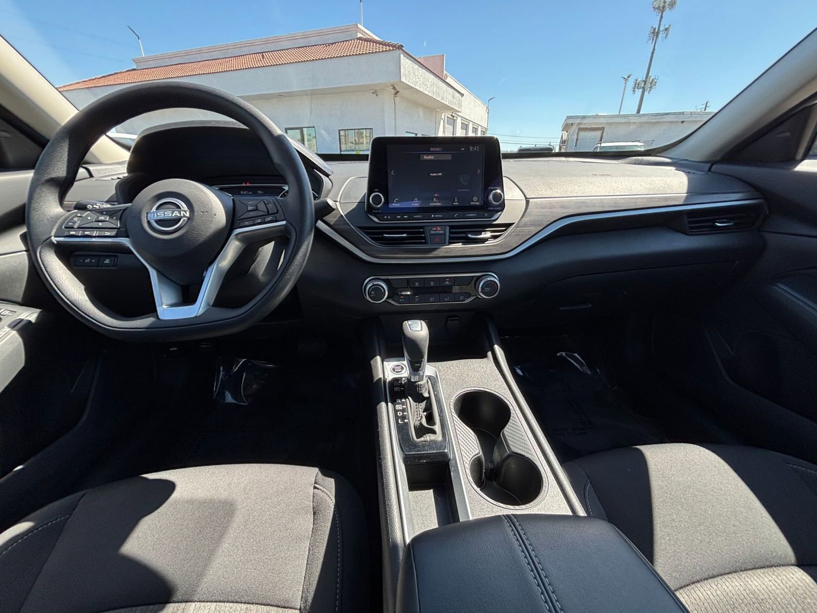 Thumbnail: 2025 Nissan Altima - 33