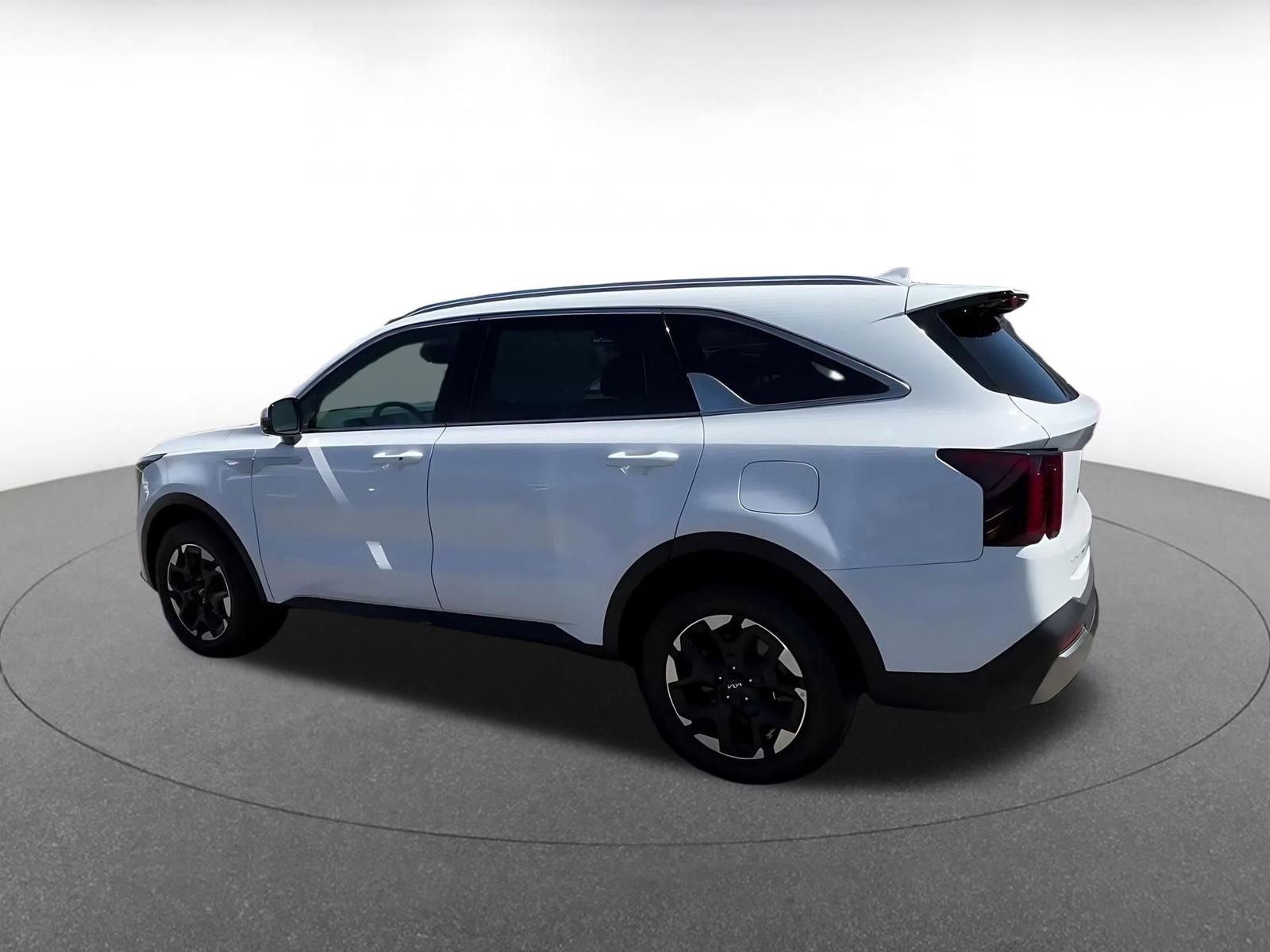 Thumbnail: 2024 Kia Sorento - 10