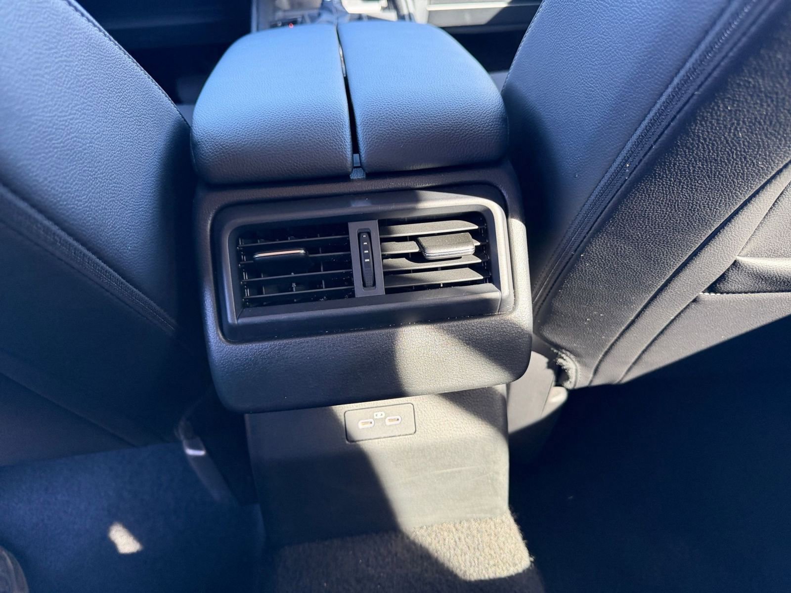 Thumbnail: 2025 Mazda CX-50 - 23