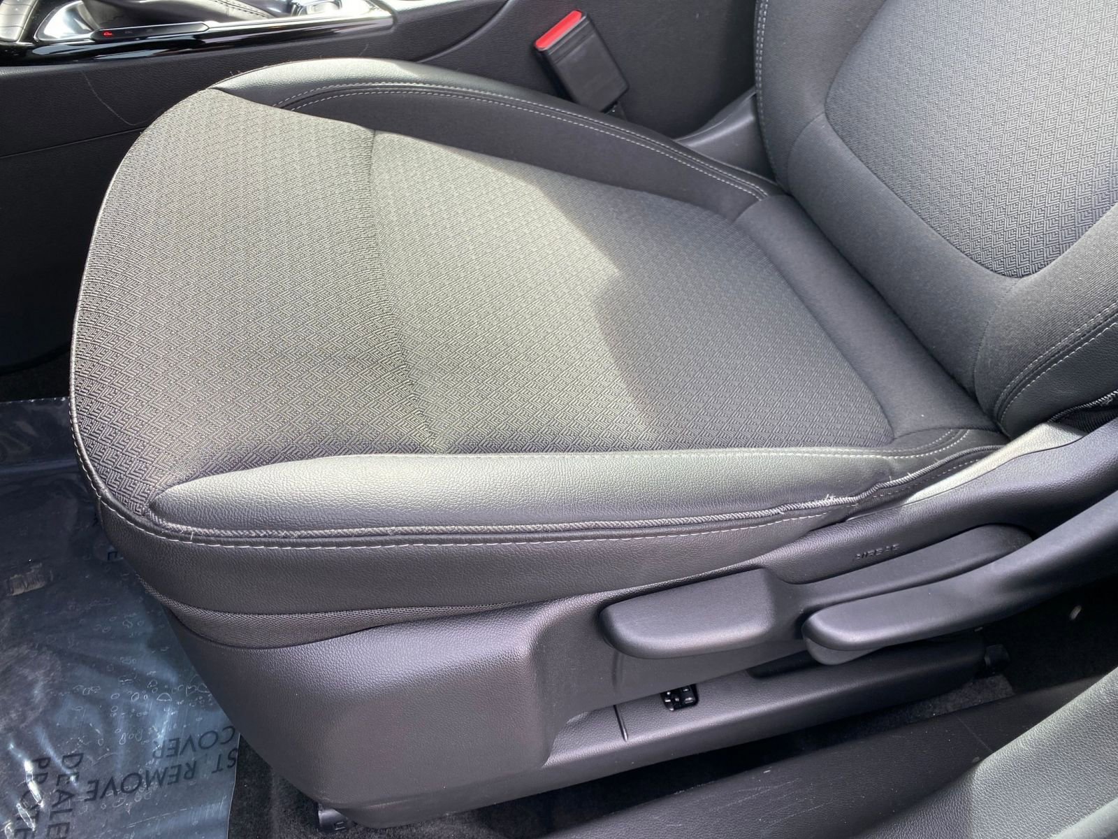 Thumbnail: 2025 Buick Encore GX - 23