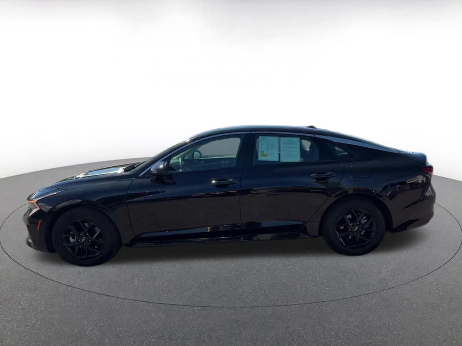 Thumbnail: 2025 Kia K5 - 8