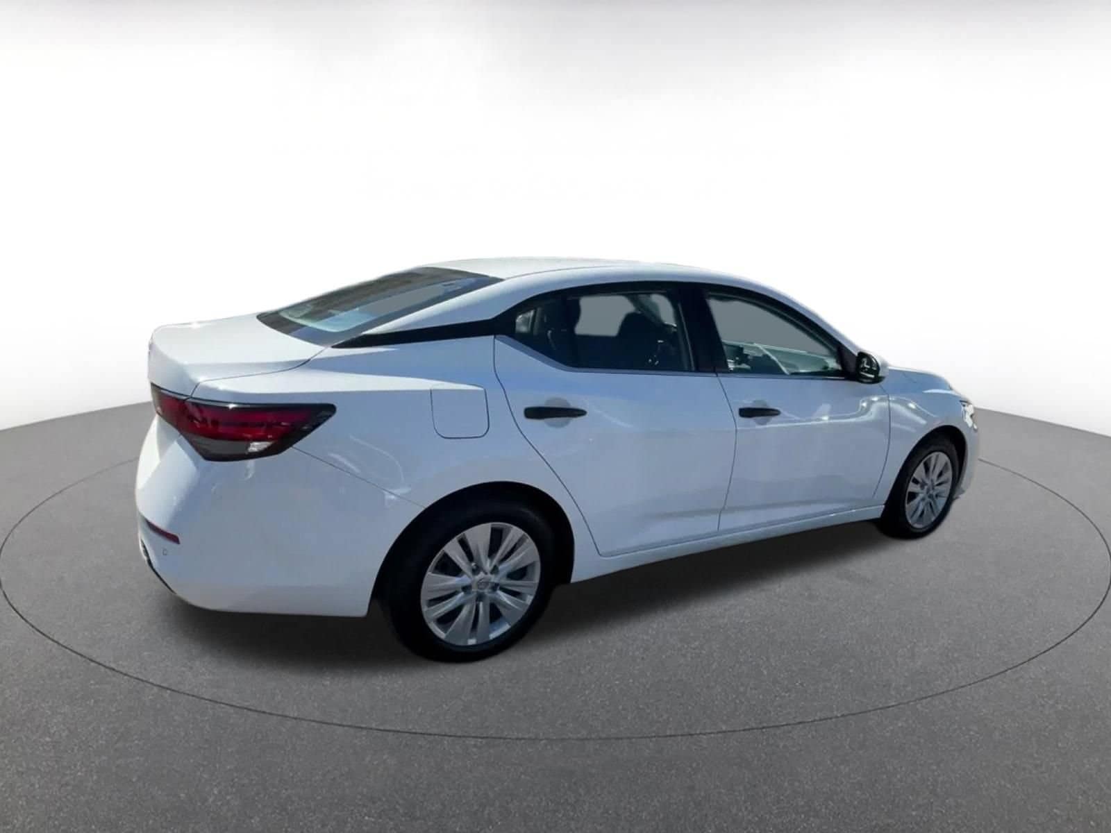 2025 Nissan Sentra S - Photo 12