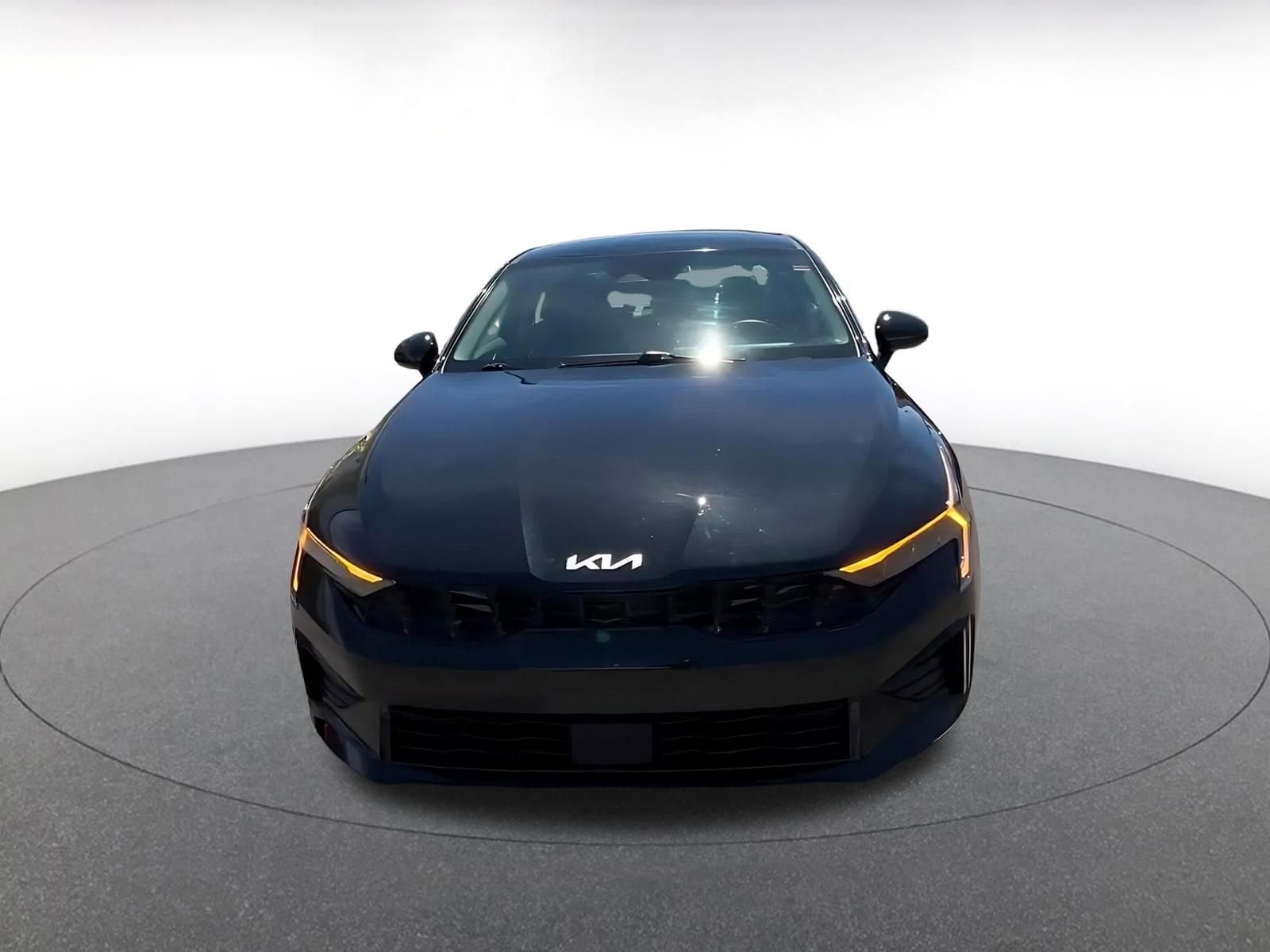 Thumbnail: 2025 Kia K5 - 4