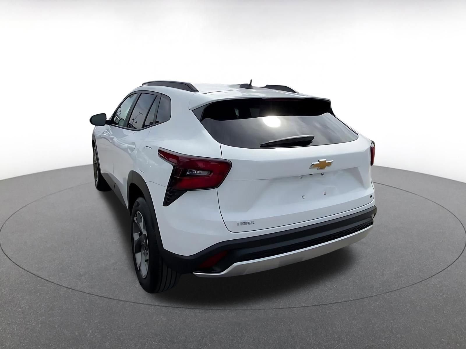 Thumbnail: 2025 Chevrolet Trax - 11