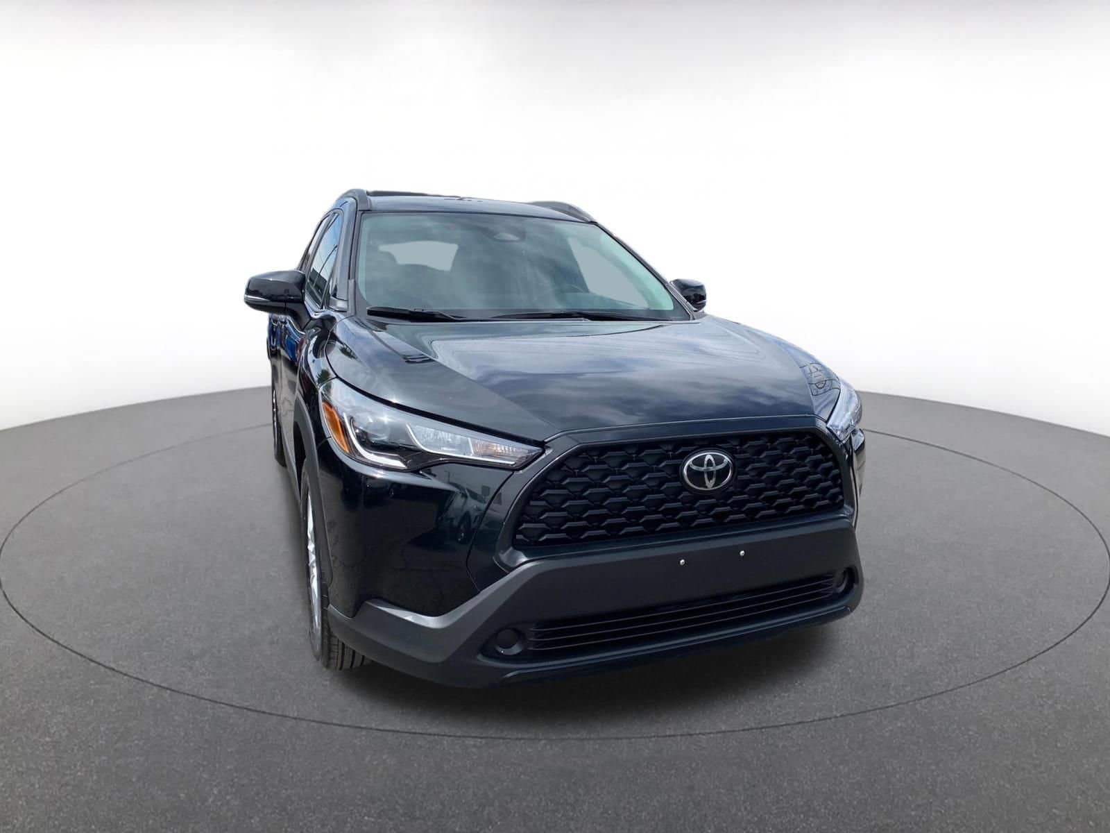 Thumbnail: 2025 Toyota Corolla Cross - 1