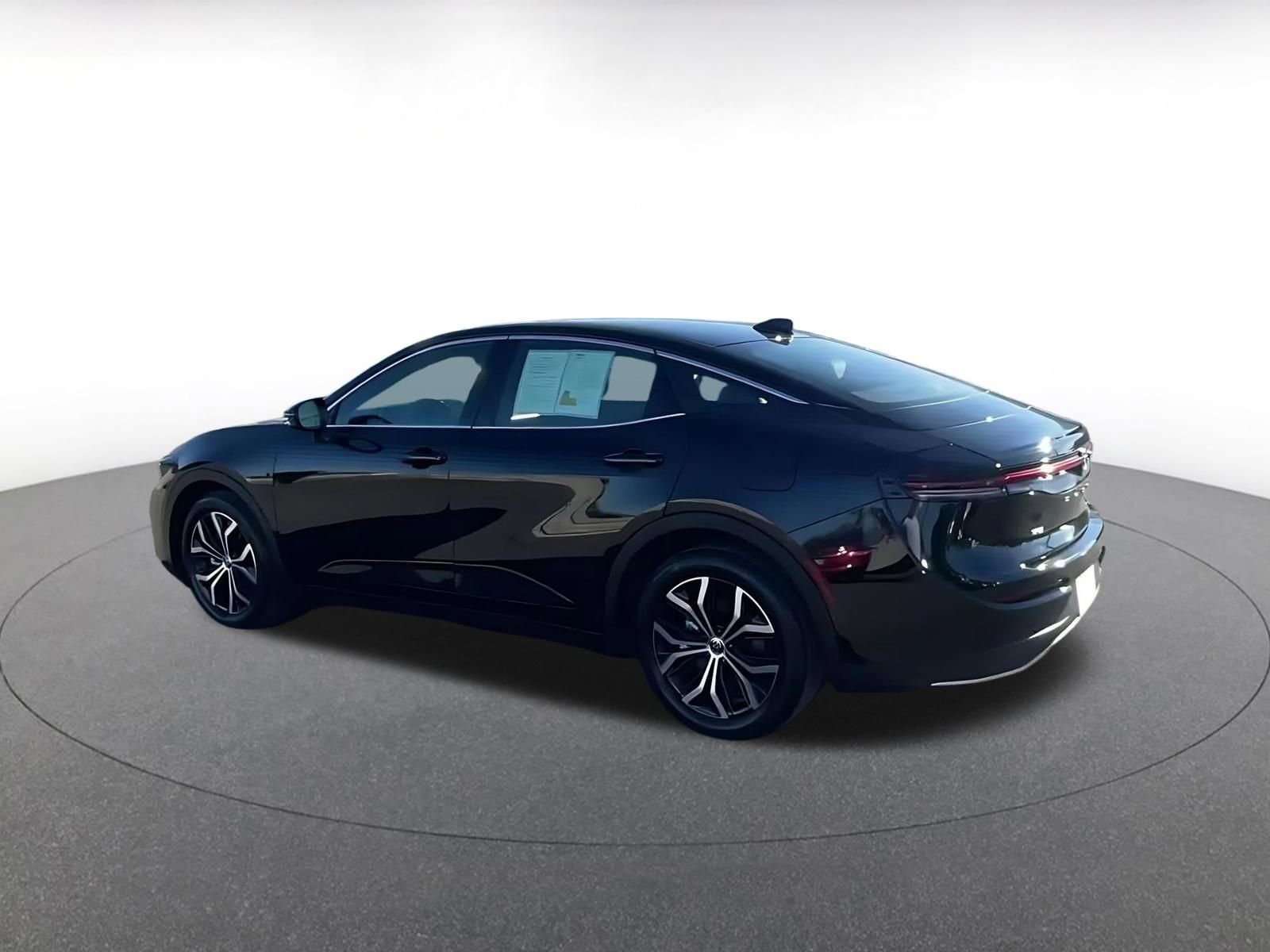 Thumbnail: 2025 Toyota Crown - 10