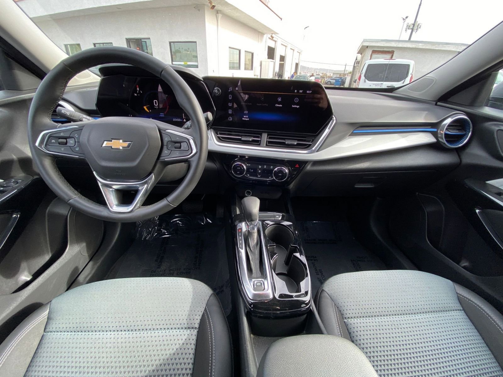 Thumbnail: 2025 Chevrolet Trax - 33