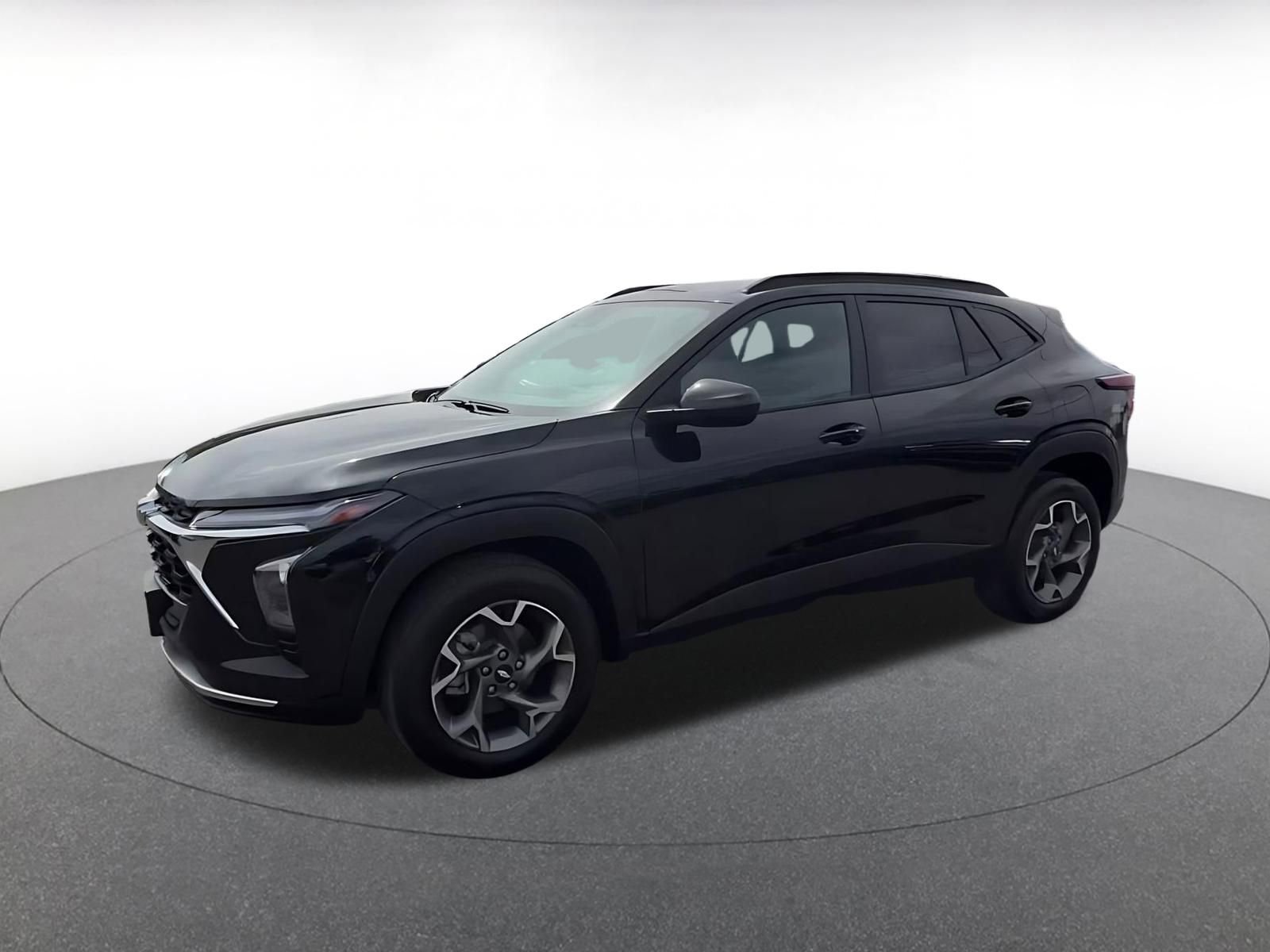 Thumbnail: 2025 Chevrolet Trax - 8