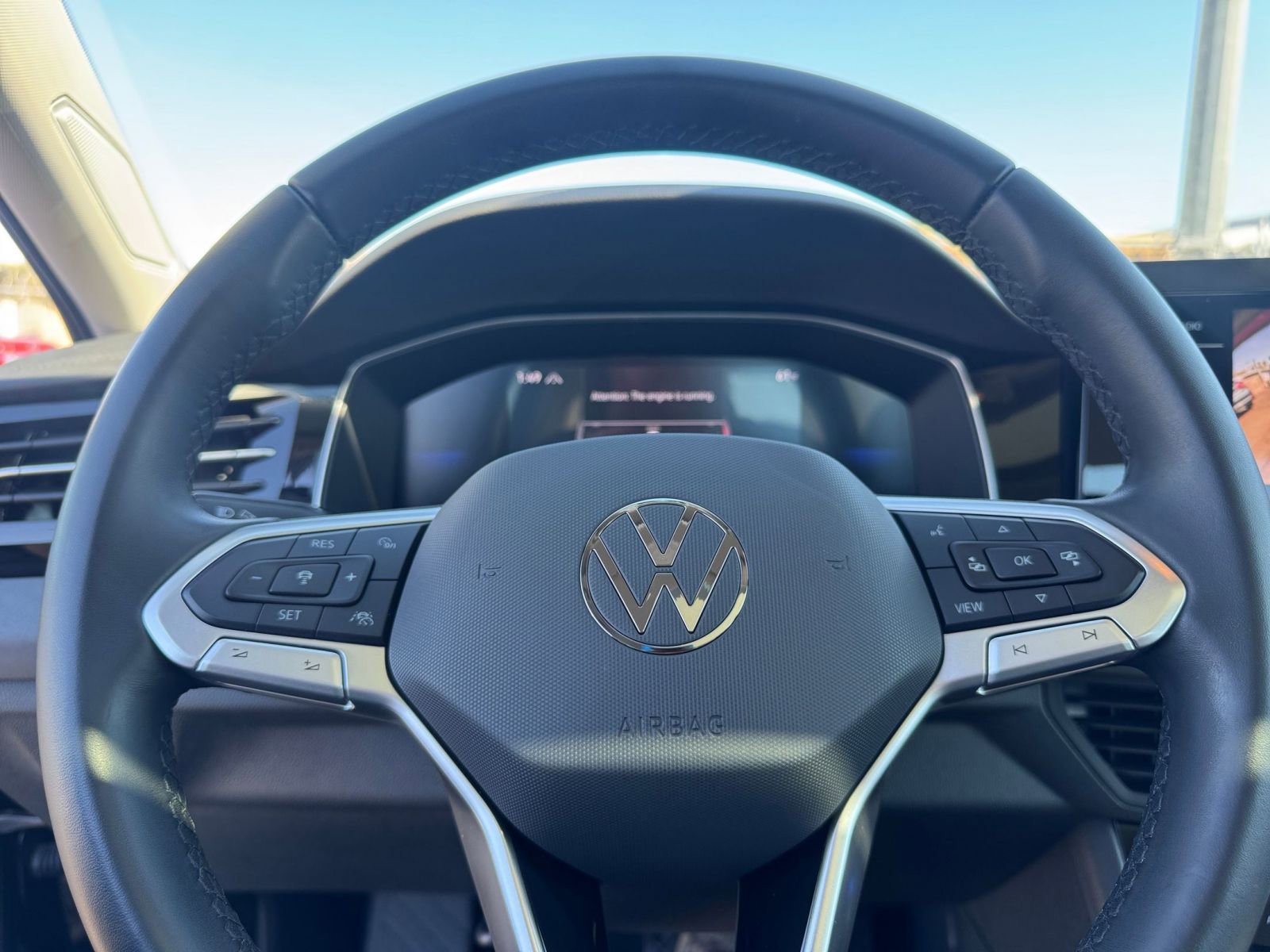 Thumbnail: 2025 Volkswagen Jetta - 25