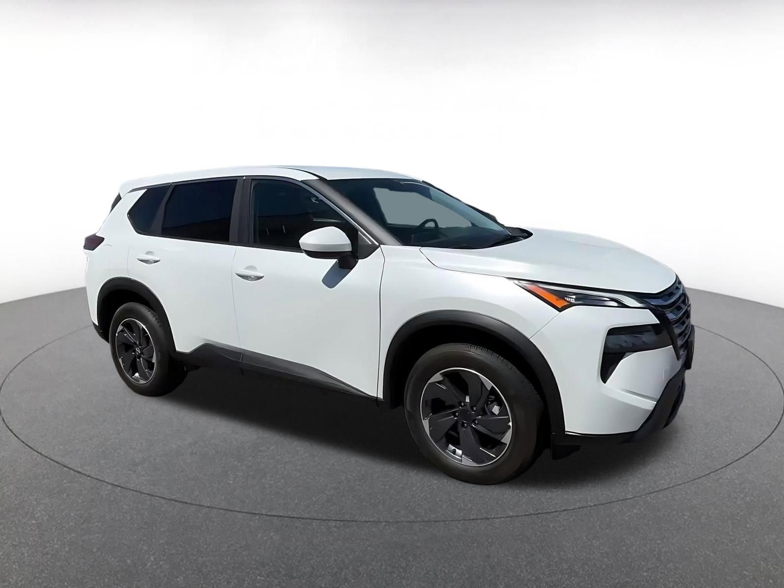 Thumbnail: 2025 Nissan Rogue - 2
