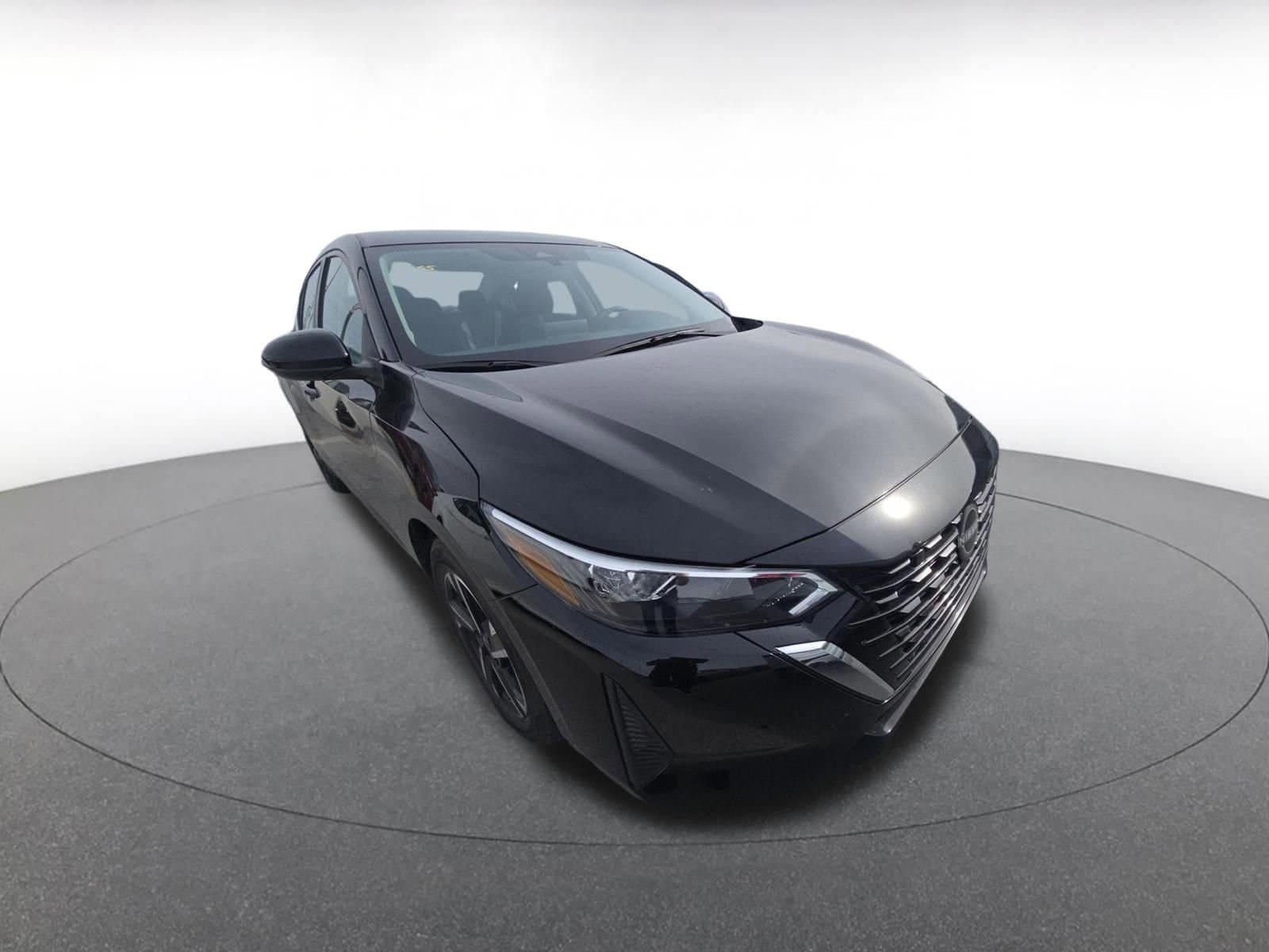 Thumbnail: 2025 Nissan Sentra - 3