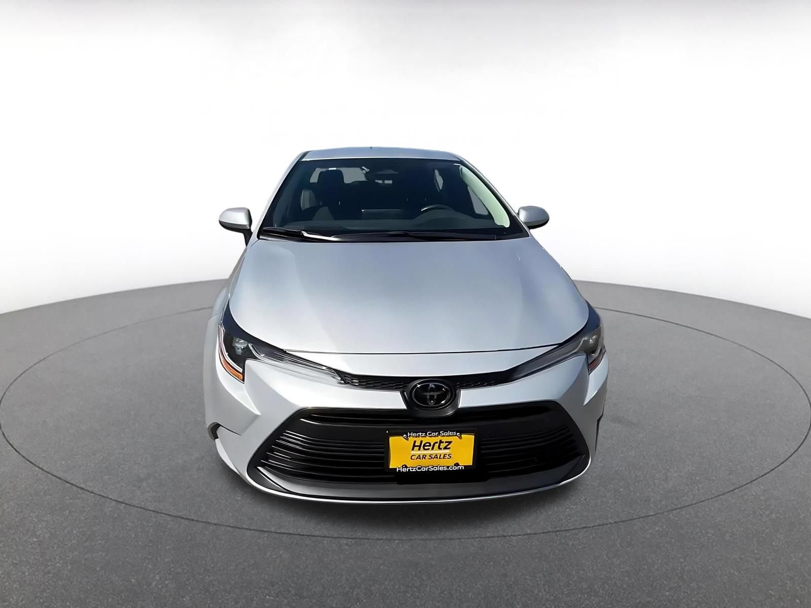 Thumbnail: 2025 Toyota Corolla - 4