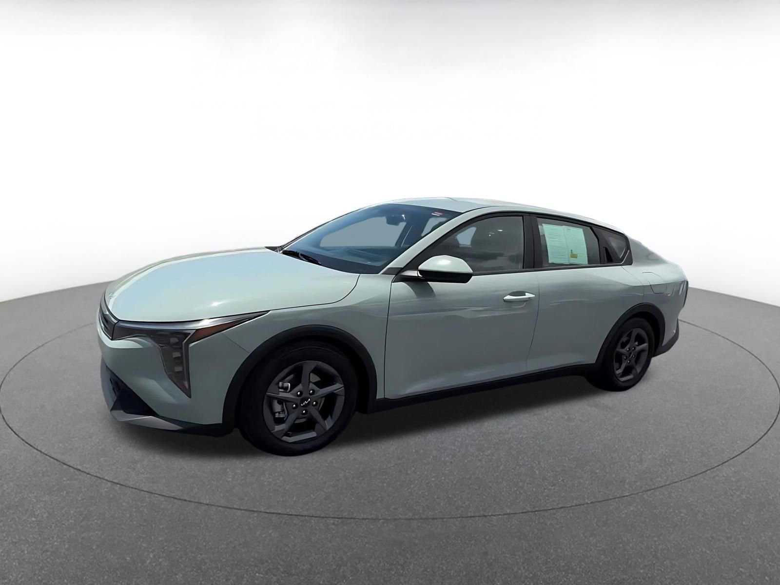 Thumbnail: 2025 Kia K4 - 8