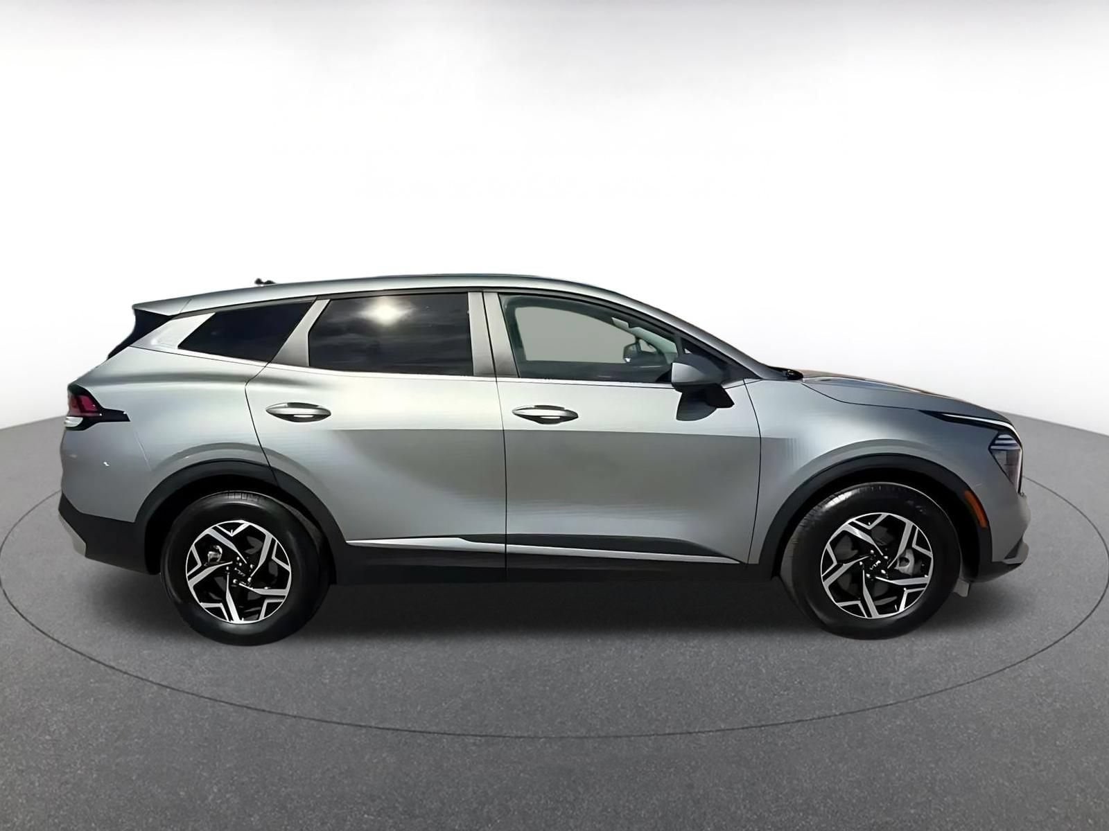 Thumbnail: 2025 Kia Sportage - 15