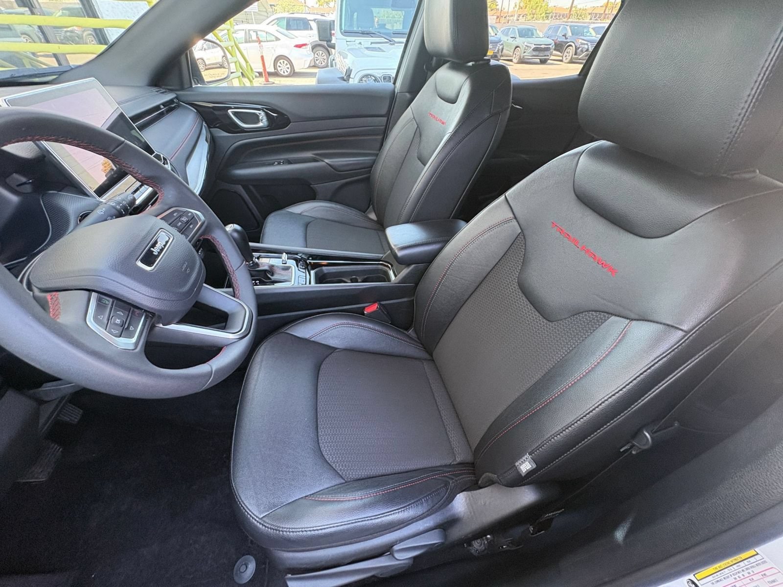 Thumbnail: 2025 Jeep Compass - 31