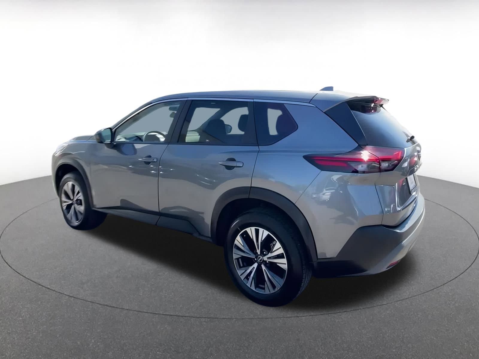 Thumbnail: 2023 Nissan Rogue - 10