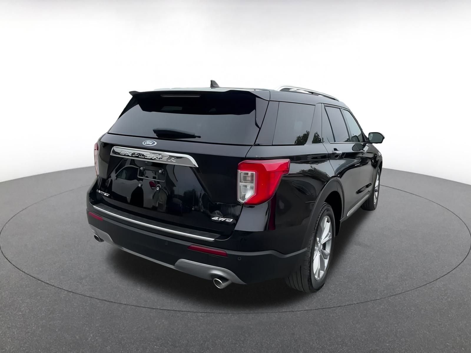 Thumbnail: 2024 Ford Explorer - 14