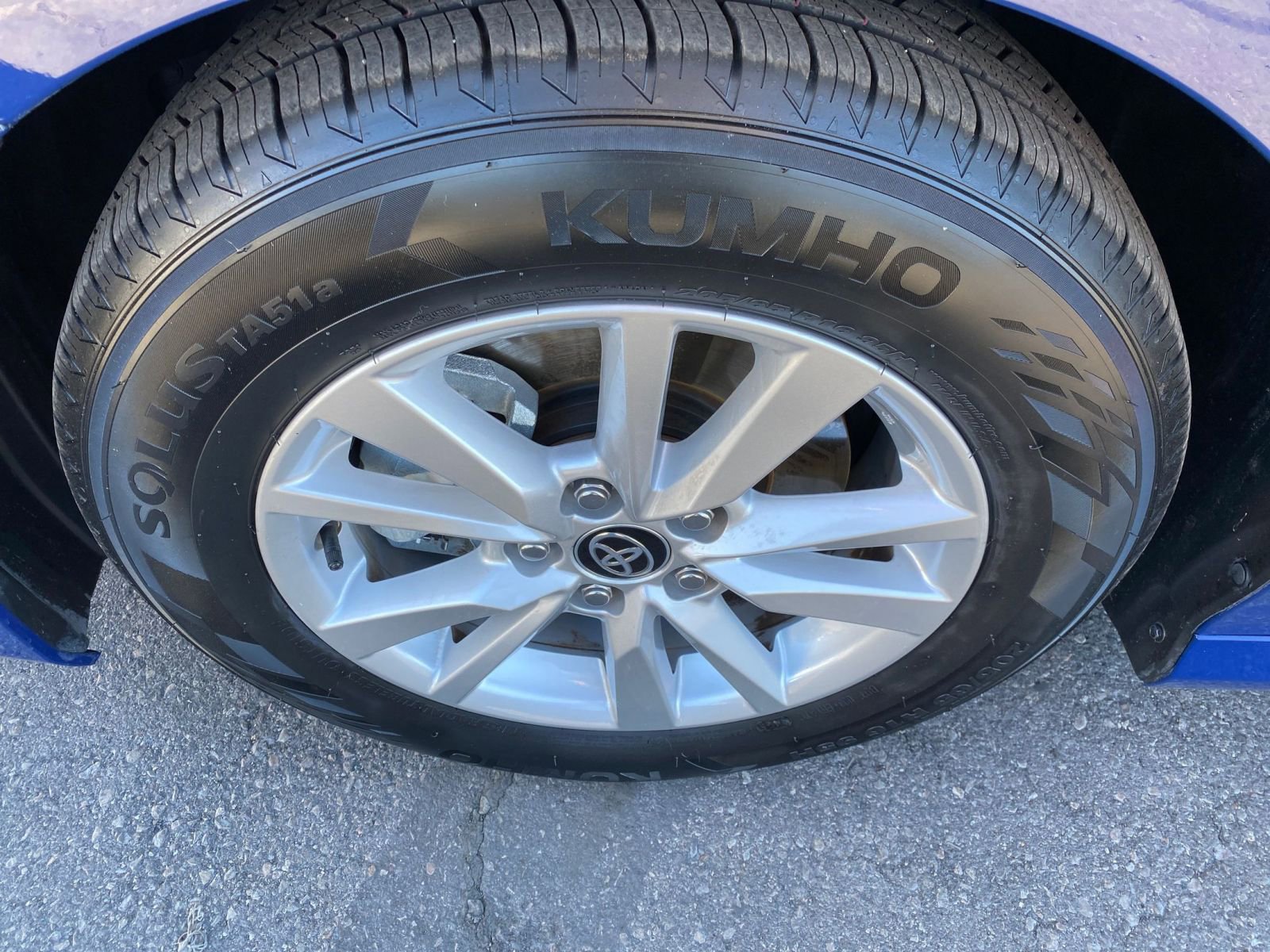 Thumbnail: 2025 Toyota Camry - 30