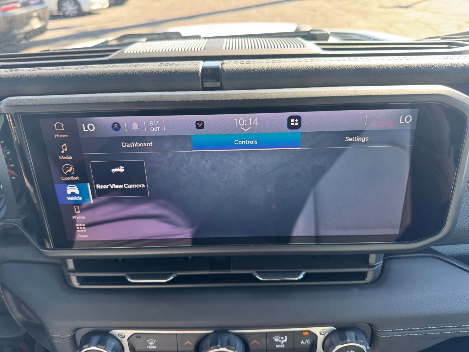 Thumbnail: 2025 Jeep Wrangler - 21