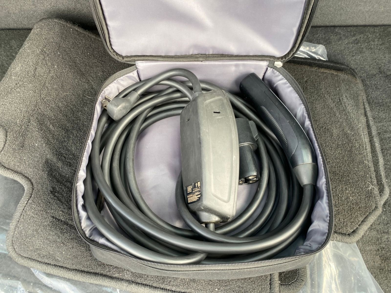 Thumbnail: 2023 Chevrolet Bolt EV - 22